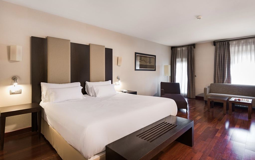 Eurostars Palacio De Santa Marta Trujillo Szoba fotó