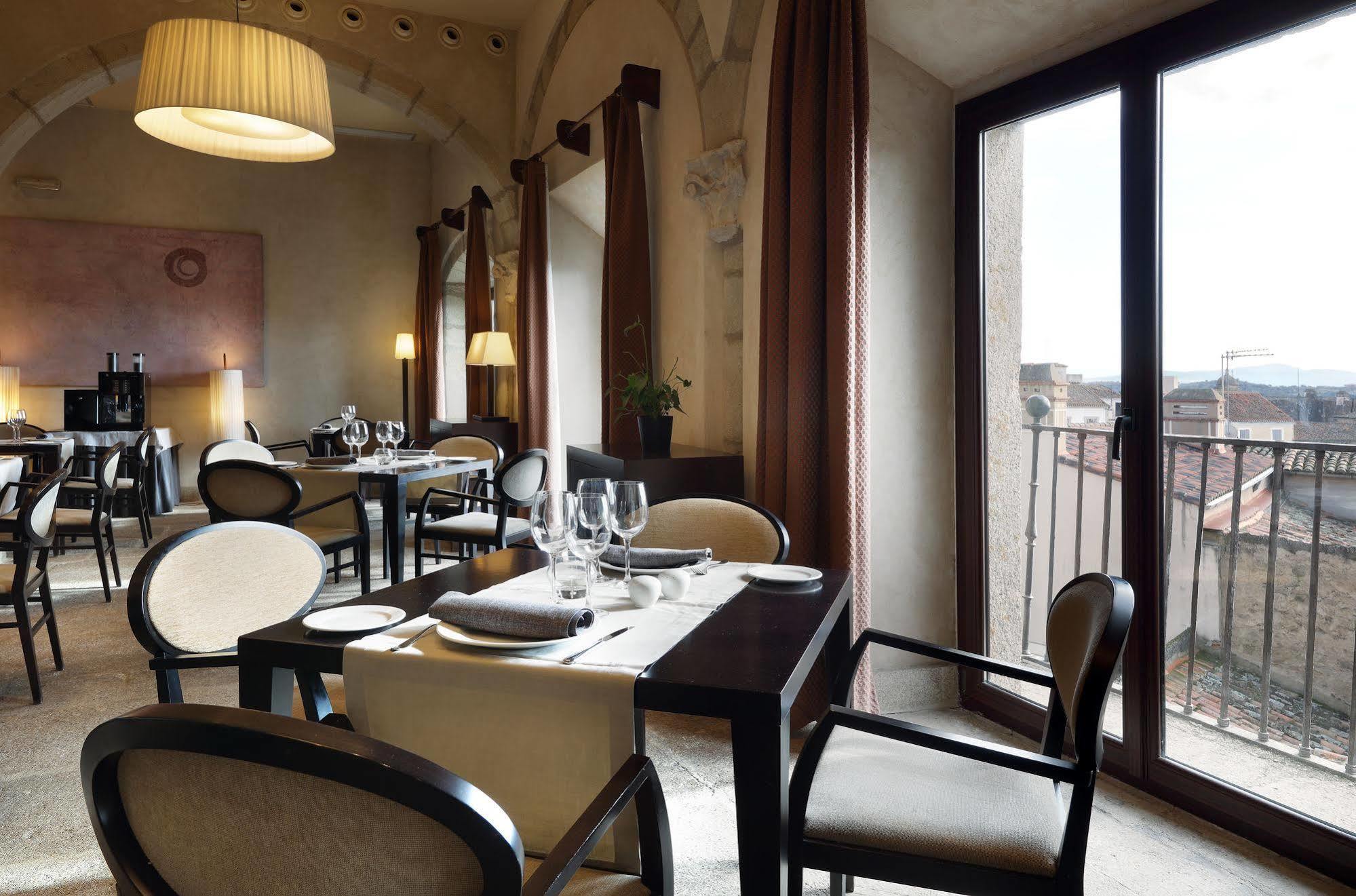 Eurostars Palacio De Santa Marta Trujillo Kültér fotó